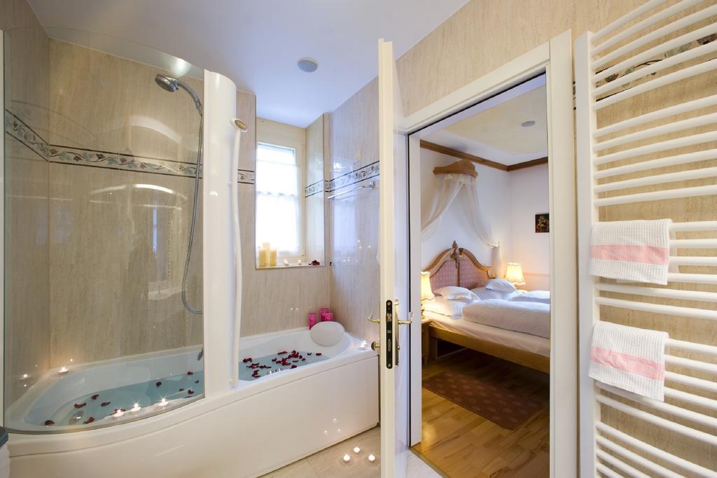 סיוזי Naturresidence Dolomitenhof חדר תמונה
